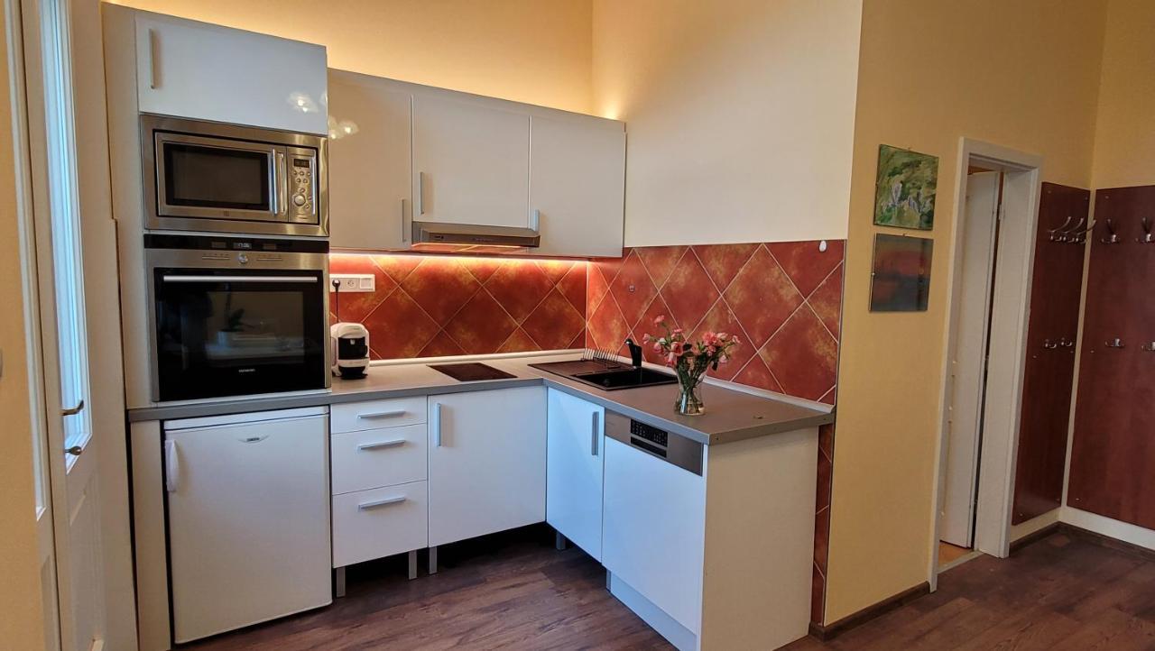Apartman U Kolonady Mariánské Lázně المظهر الخارجي الصورة