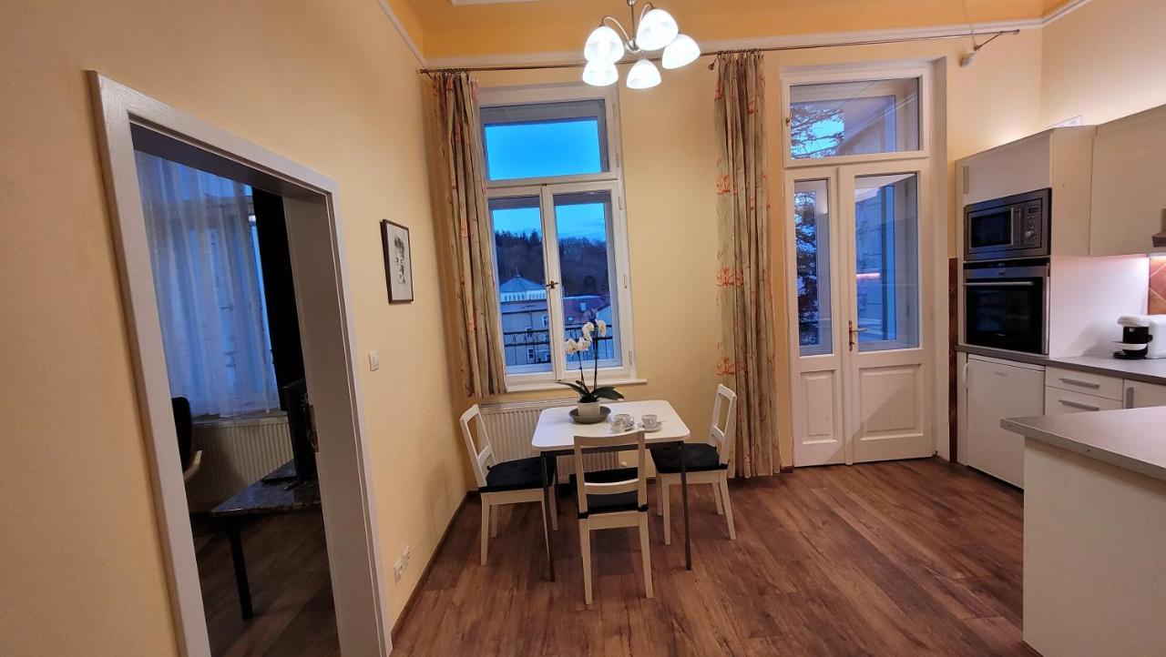 Apartman U Kolonady Mariánské Lázně المظهر الخارجي الصورة