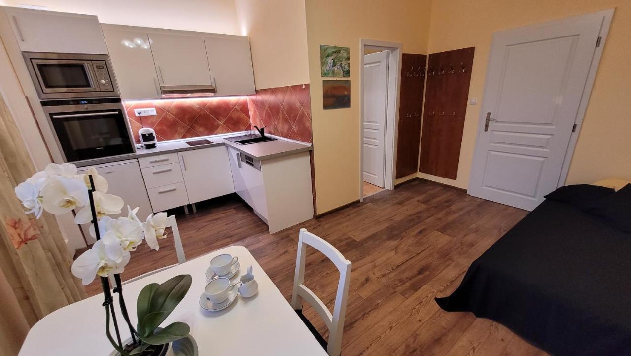 Apartman U Kolonady Mariánské Lázně المظهر الخارجي الصورة