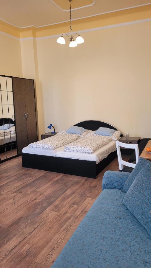 Apartman U Kolonady Mariánské Lázně المظهر الخارجي الصورة